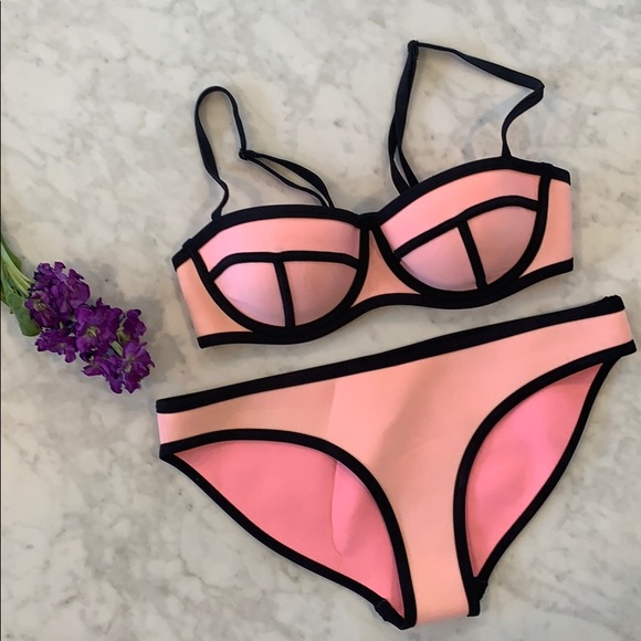 Triangl Pink Colorblock Bikini Set - Picture 2 of 6